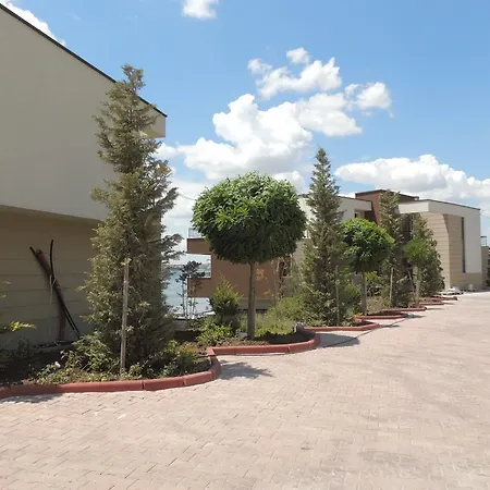 Akrotiria Apartment